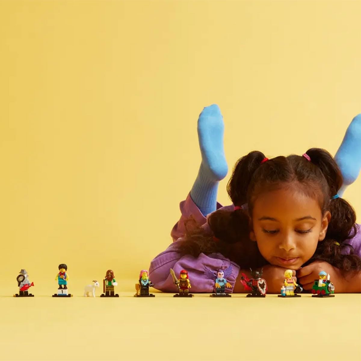 LEGO Minifigures Series 25 Collectible Surprise Figures, Adventure Toy Set for Kids 5+, Mystery Gift for Boys & Girls, 71045