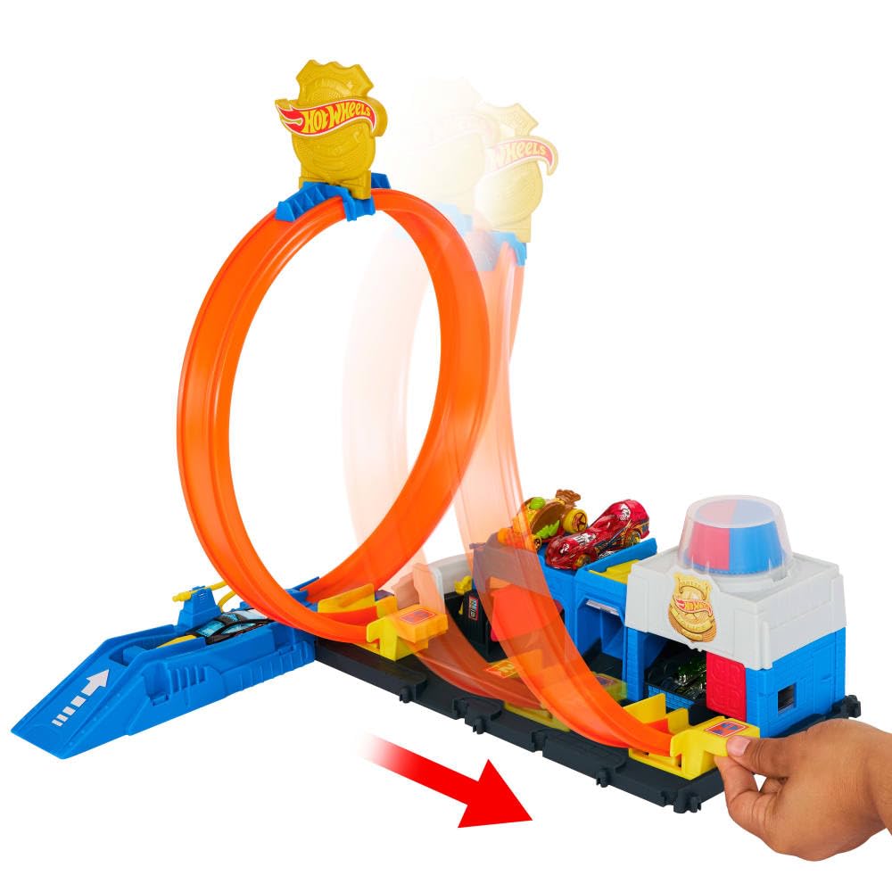 Hot Wheels Toy Car Track Set, Super Police Station Playset with 1:64 Scale Die-Cast Vehicle, Adjustable Loop for Multiple Ways to Race & Stunt