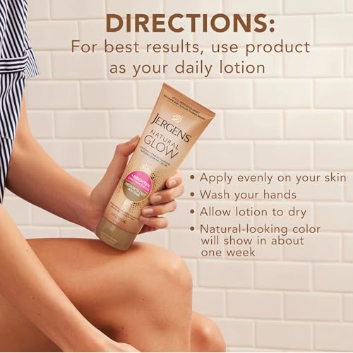 Jergens Natural Glow Self-Tanner Lotion – Sunless Tanning for Medium to Deep Skin, Daily Moisturizer with Coconut Oil, Vitamin E & Antioxidants, 7.5 oz