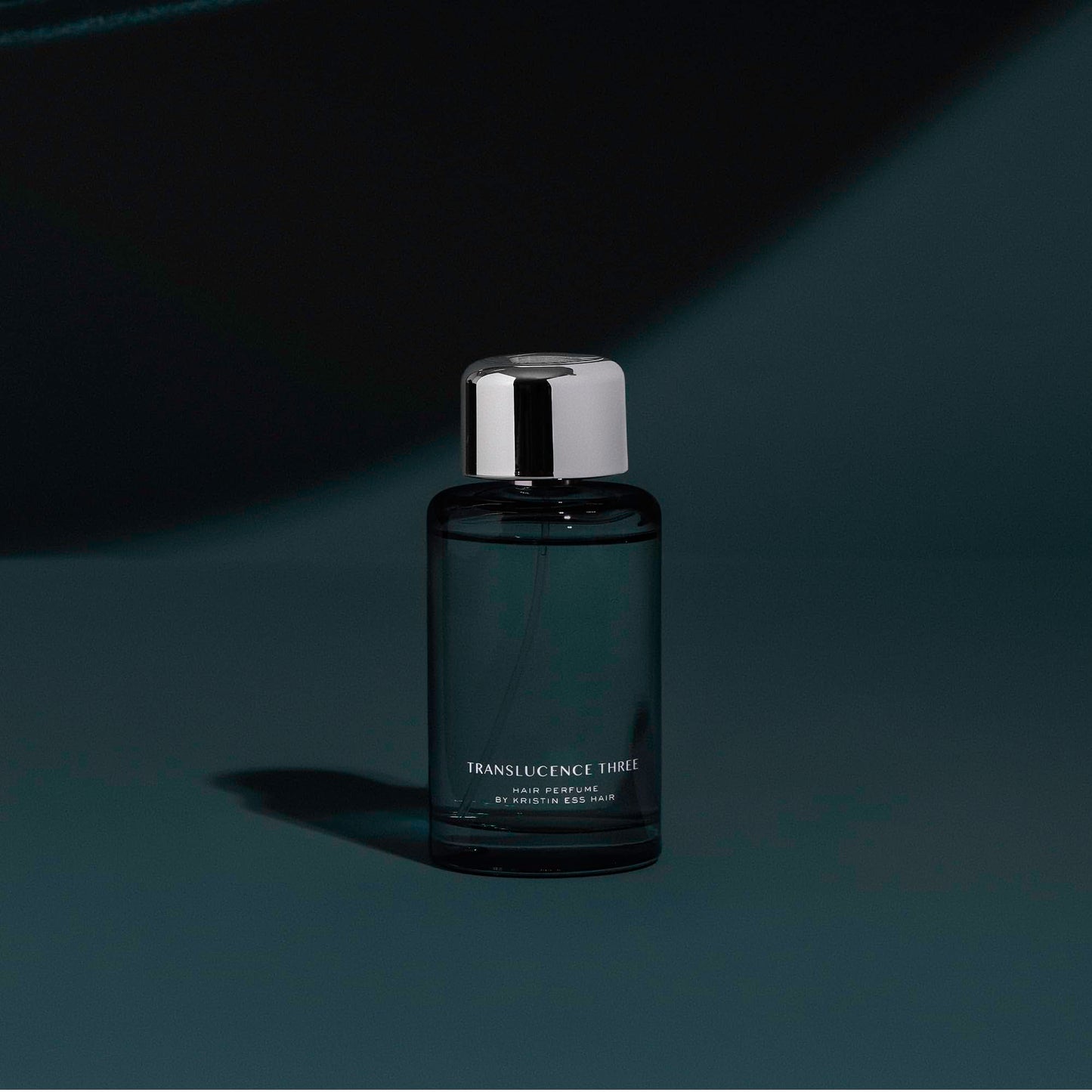 Kristin Ess Hair Perfume Translucence Three – Tropical Hair Mist with Coconut, Lily & Palo Santo – Refreshes, Deodorizes & Adds Shine, 2.5 fl oz