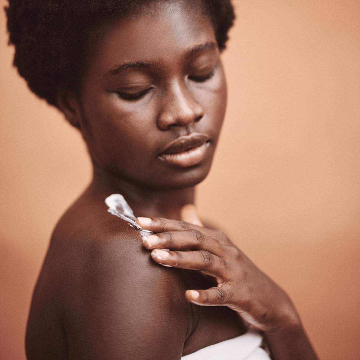 L'OCCITANE Organic Pure Shea Butter – Nourishing Multipurpose Balm for Skin & Hair with Vitamin E, Softening & Protects from Dryness