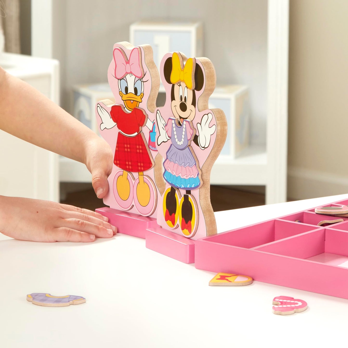 Melissa & Doug Disney Minnie & Daisy Magnetic Dress-Up Wooden Dolls, 40+ Pc Pretend Play Set for Kids 3+