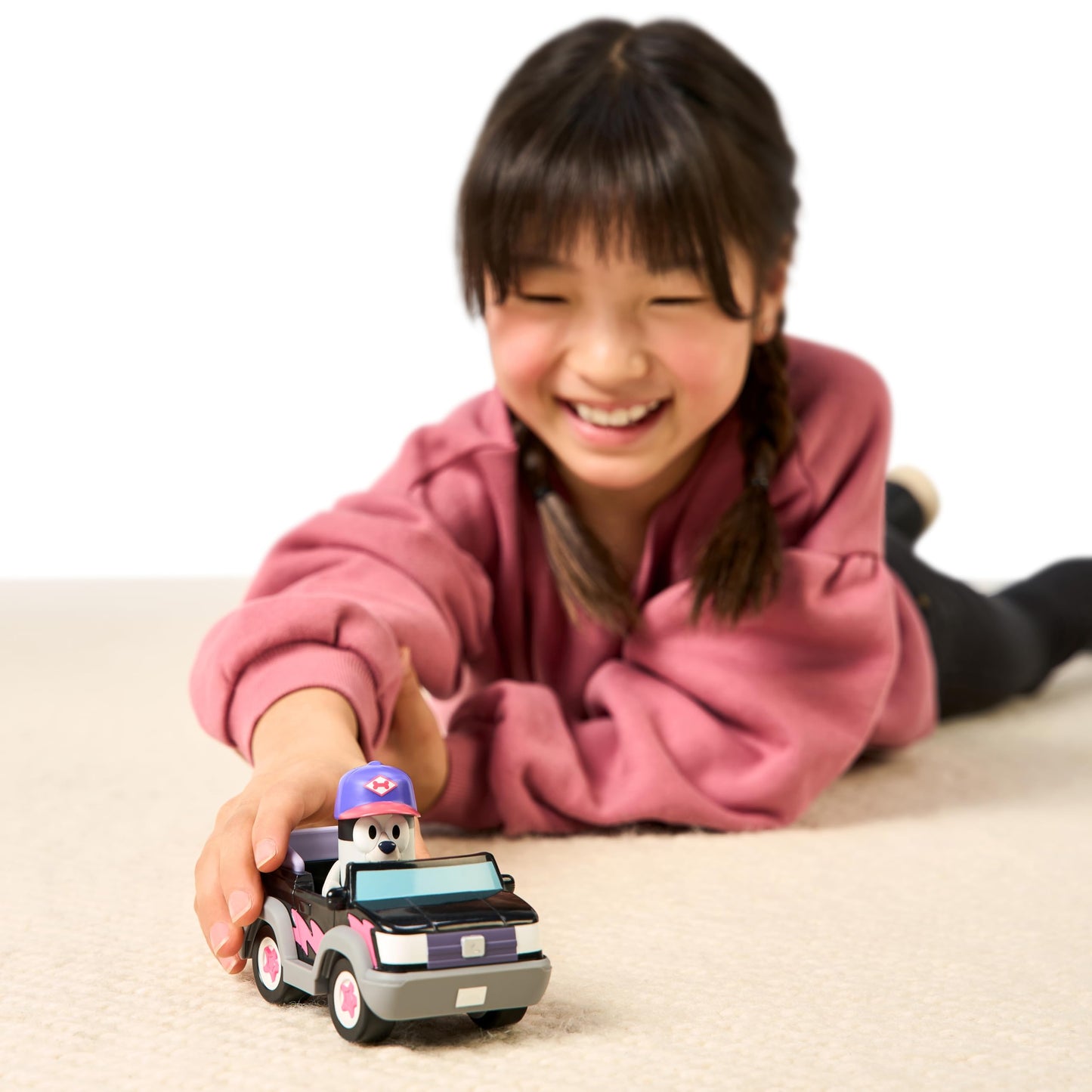 Bluey Basic Pizza Girls and Muffin Toy Vehicle, Interactive, Robust Toddler Toy Car with Muffin Figurine, Toddler Cars for Ages 3+