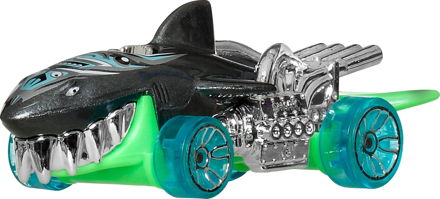 Hot Wheels Toy Cars & Monster Trucks, Sharks vs. Dinos Multipack with 2 Big Rigs, 2 1:64 Scale Monster Trucks & 2 1:64 Scale Hot Wheels Vehicles