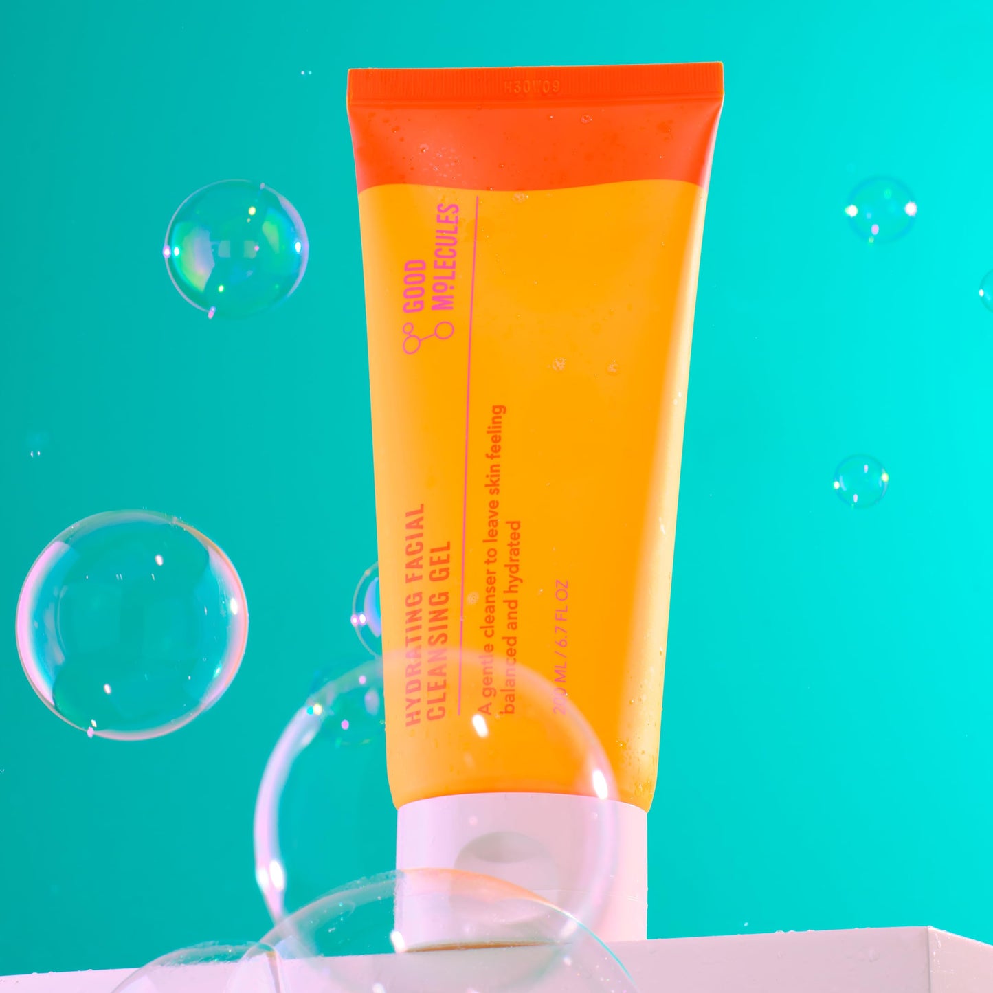 Good Molecules Hydrating Facial Cleansing Gel – Rosewater & Pineapple Face Wash to Cleanse, Brighten & Moisturize Skin