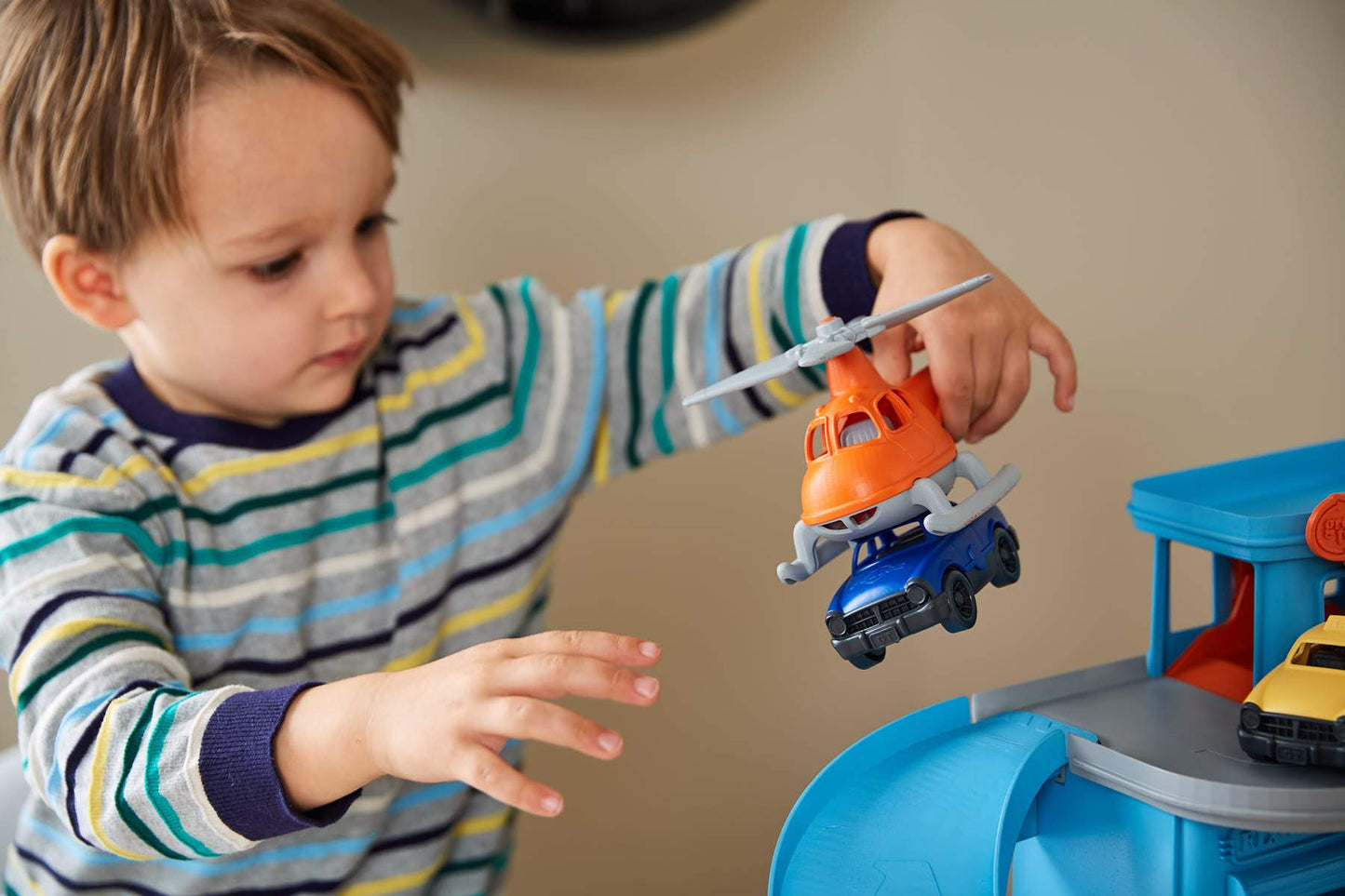 Green Toys 5-Piece Parking Garage Playset – Pretend Play, Motor Skills & Communication, BPA-Free, Dishwasher Safe, Recycled Plastic, USA