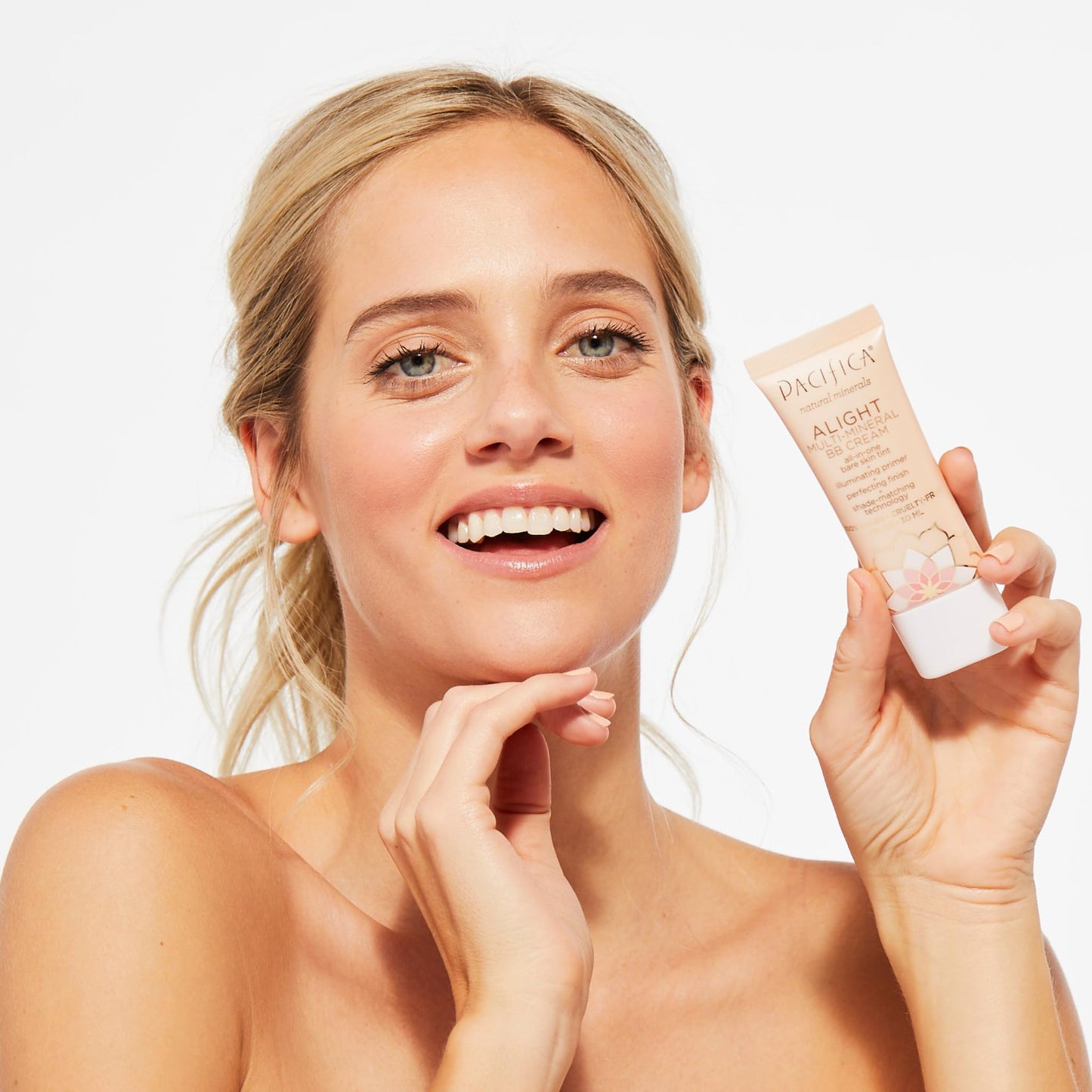 Pacifica Alight Multi-Mineral BB Cream Medium – Hydrating Tinted Moisturizer & Primer for Sheer Natural Glow, Vegan & Cruelty-Free, 1 fl oz