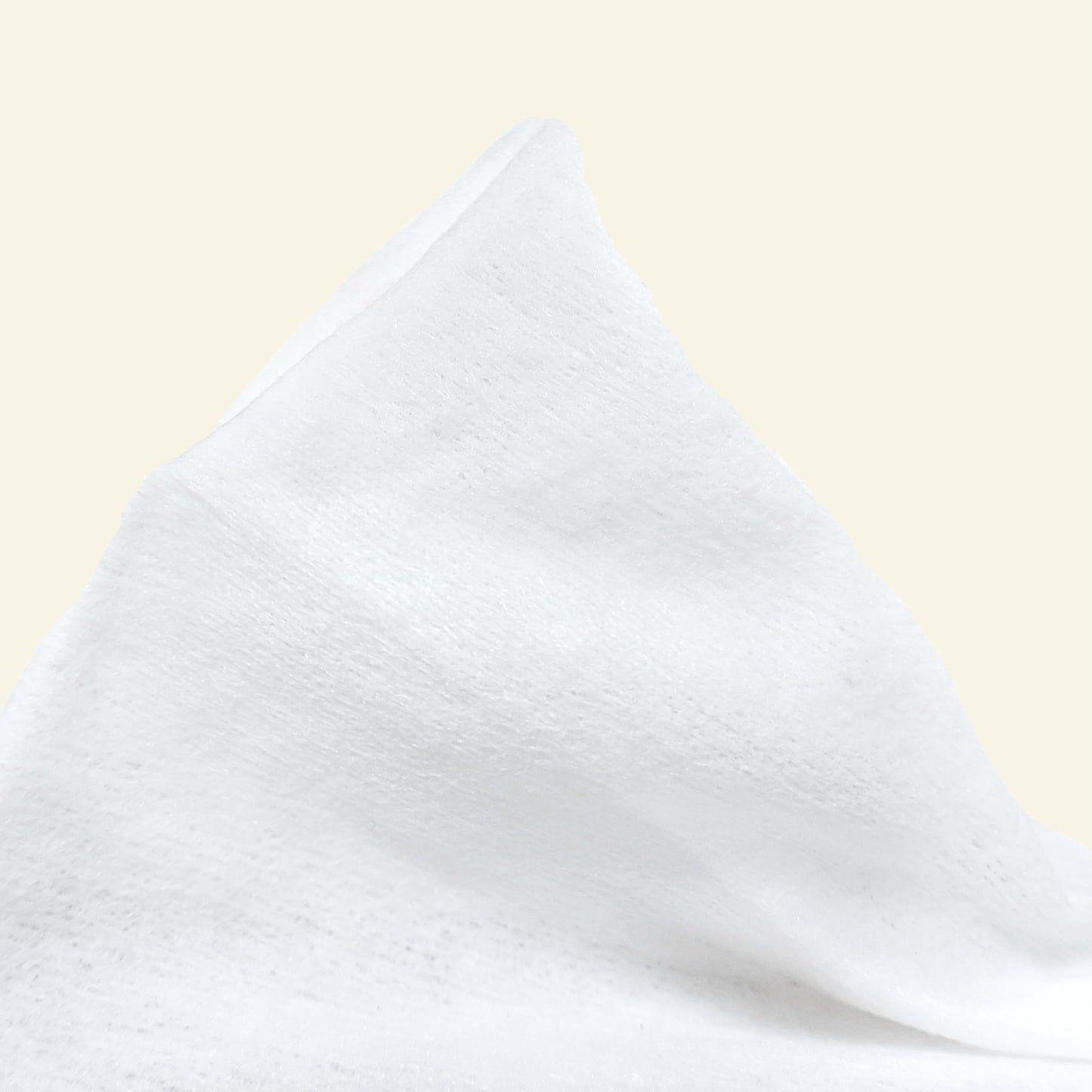 Aveeno Positively Radiant Alcohol-Free Makeup Removing Face Wipes, Gentle, Non-Comedogenic, Plant-Based, Compostable, 50 Count (2x25)