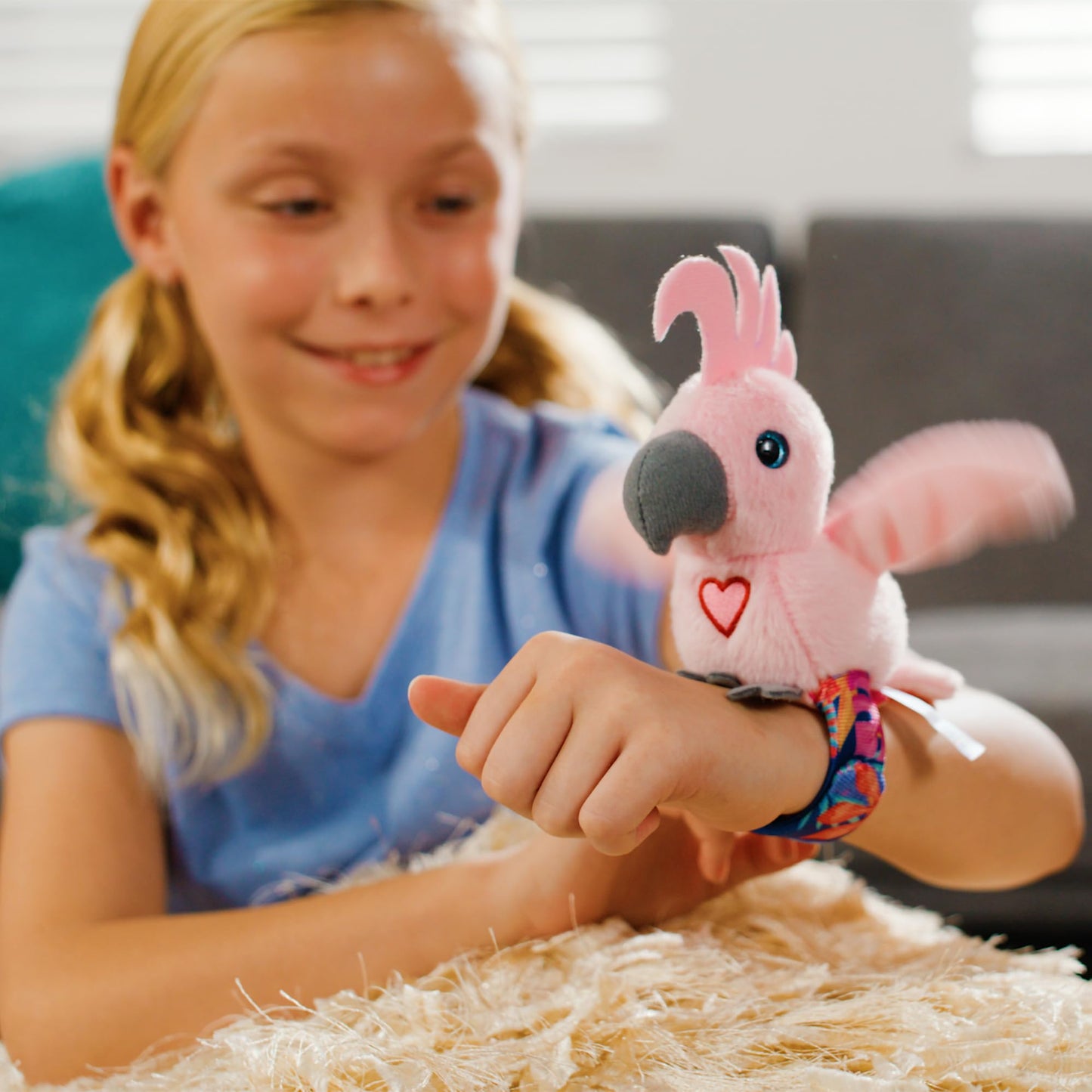 Happy Yappers: Birds 2 Pack - Cokatoo & Blue Parrot - Slap Bracelet Interactive Plush Toy Birds, They Chat-Sing-Mimic Each Other, Flap Wings, Kids 3+