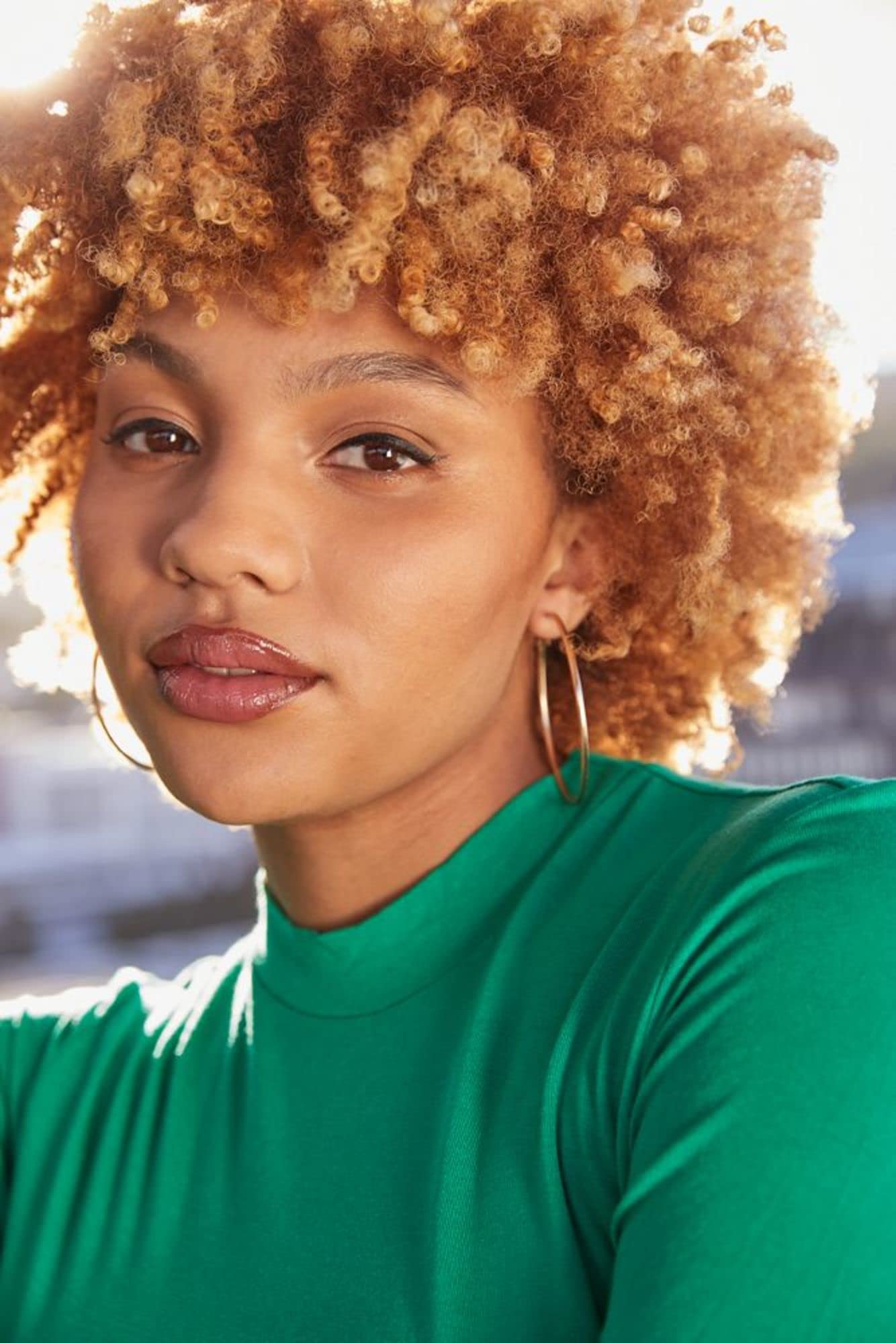 John Frieda Frizz Ease Curl Reviver Mousse, Enhances Curls, Soft Flexible Hold, Mousse for Curly or Frizzy Hair, 7.2 Ounces, Alcohol-Free