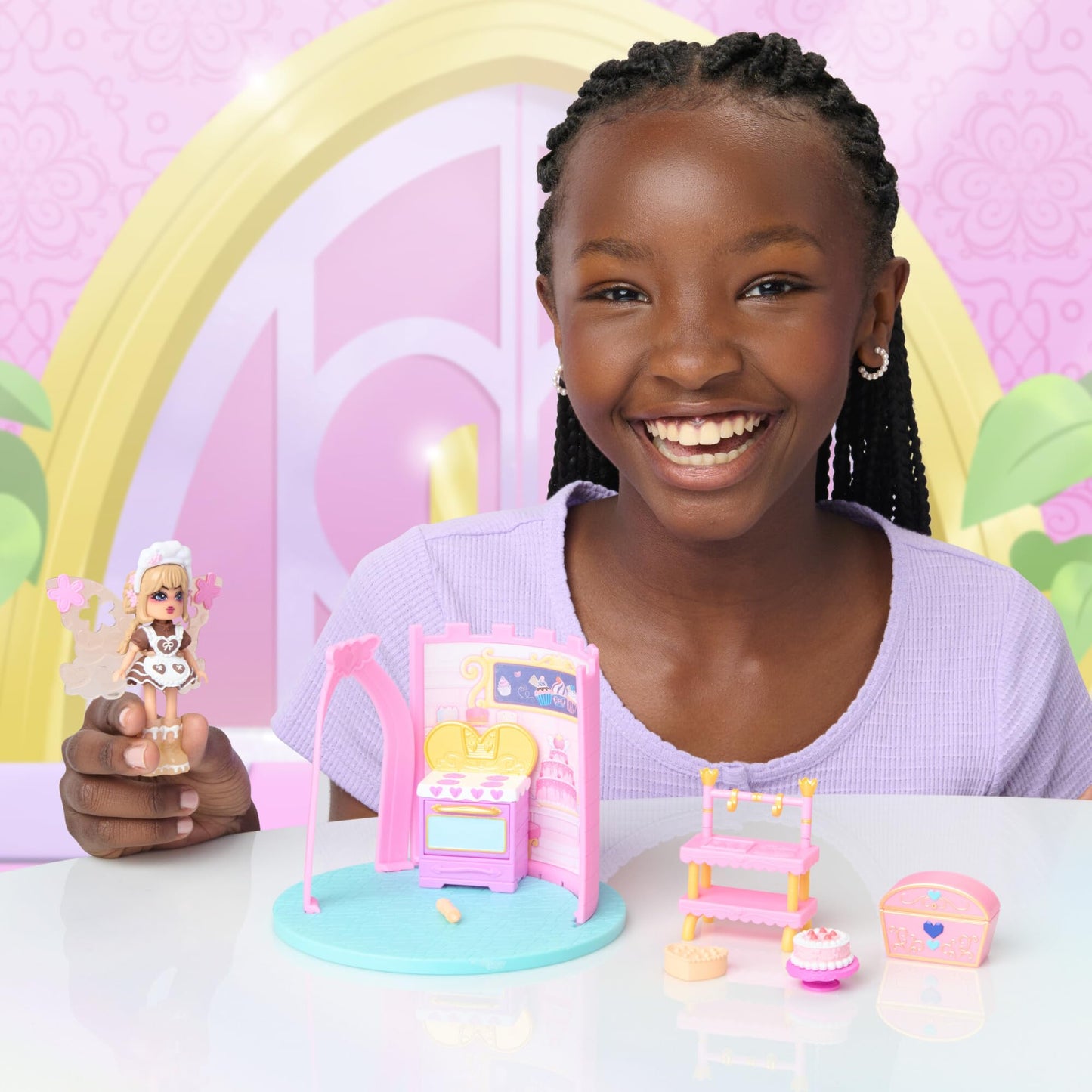 Royale High Baking Class Playset - 1 Doll, 6 Accessories - Fits Inside Castle Playset - Virtual Item Code Included - Ages 5+