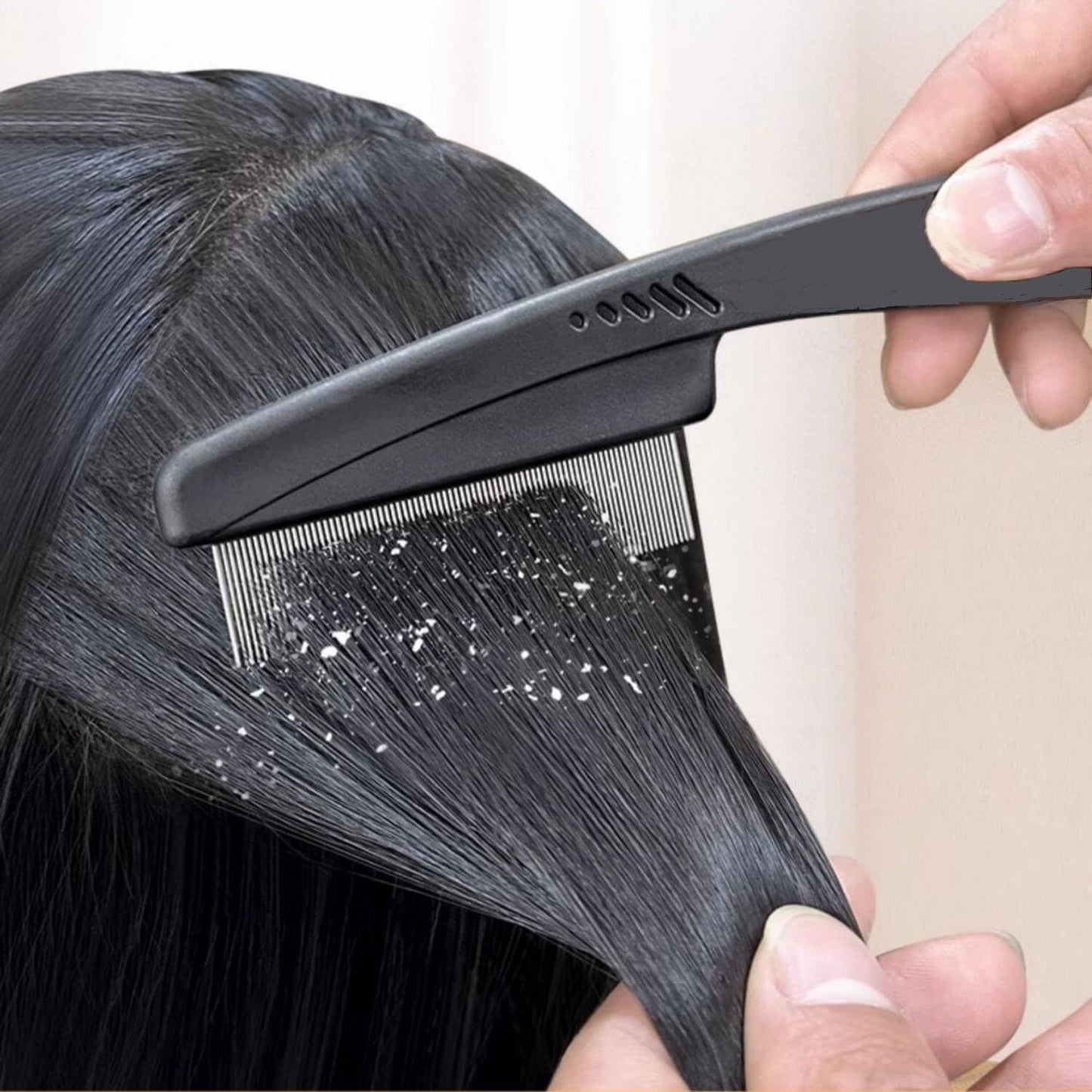 Yumflan Dandruff Comb, Stainless Steel Fine Tooth Dandruff Remover, Professional Scalp Comb Hair Comb for Kids and Adults (Black)