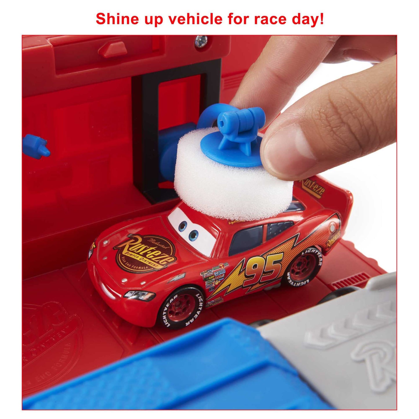 Mattel Disney Pixar Cars Transforming Mack Playset – 2-in-1 Toy Truck & Tune-Up Station with Launcher, Lift & Movie Graphics – Kids Ages 4+