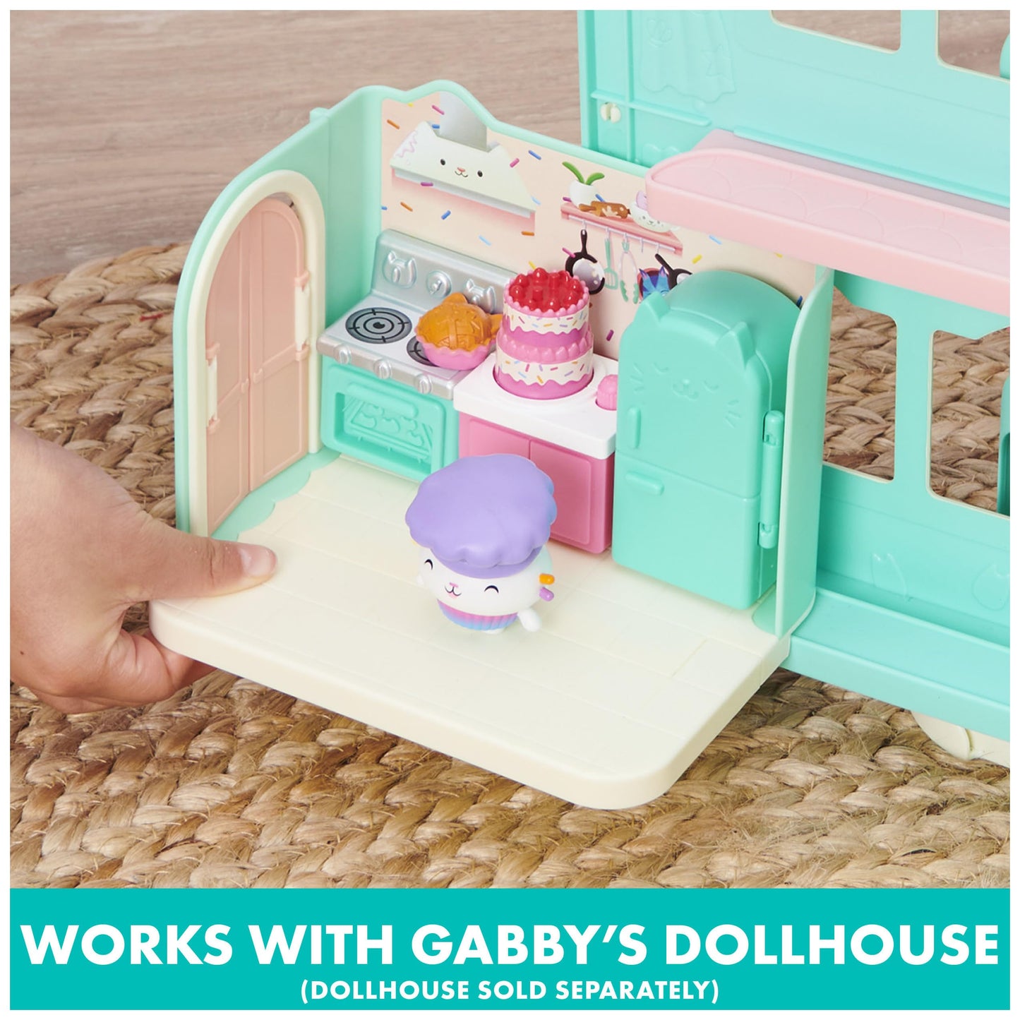 Gabby’s Dollhouse, Bakey with Cakey Kitchen with Figure and 3 Accessories, 3 Furniture and 2 Deliveries, Kids Toys for Ages 3 and up