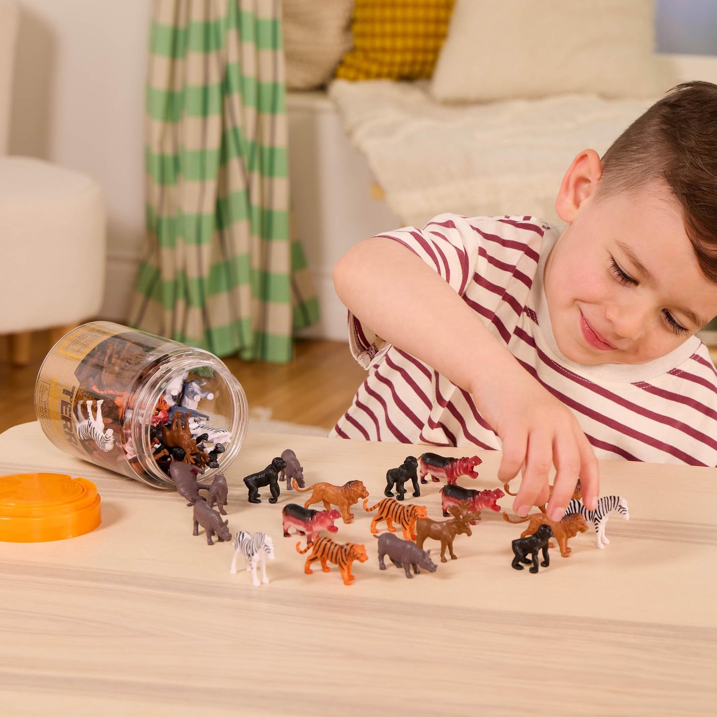 Terra by Battat 60-Piece Wild Animal Figurine Set – Realistic Lion, Tiger, Bear, Hippo & More – Educational Safari Toys for Kids 3+