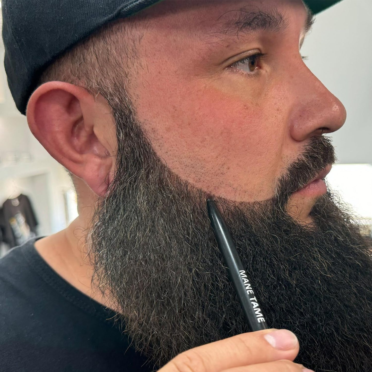 Mane Tame Retractable Beard & Hairline Filler – Water-Resistant Pencil for Natural Finish, Fills Patches & Strengthens Hairlines, Long-Lasting
