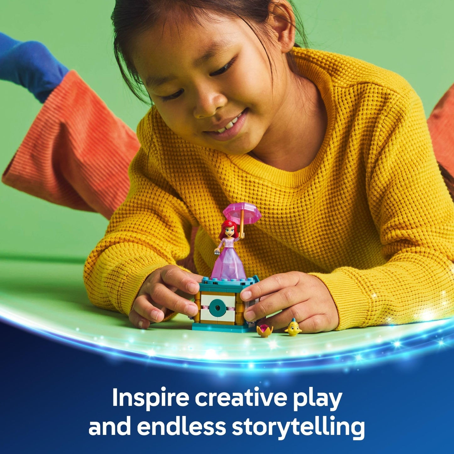 LEGO Disney Princess Twirling Ariel Set, Ages 5+, Little Mermaid Building Toy & Doll, Birthday Gift for Kids 43259