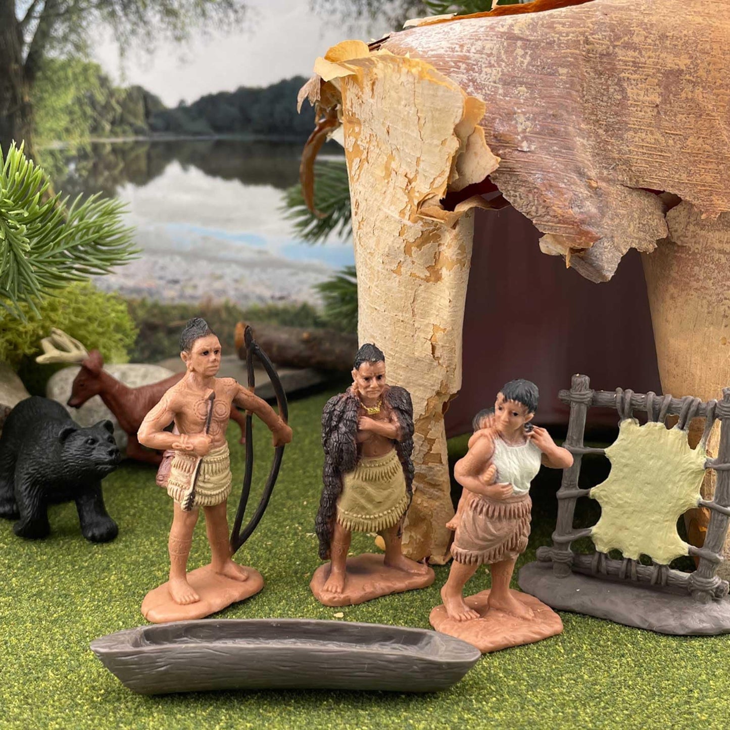 Safari Ltd Powhatan Indians TOOB – 12 Figurines Including Pocahontas, Canoe, Campfire & Chief – Educational Toy Set for Kids Ages 3+