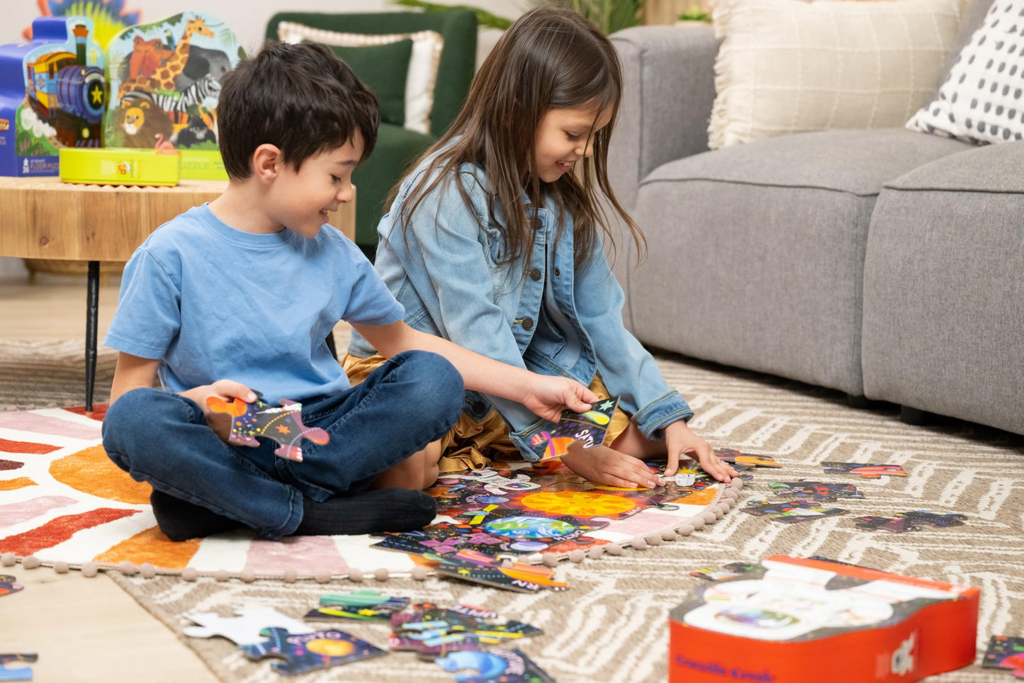 36-pc Shaped Box Puzzle/Haunted House