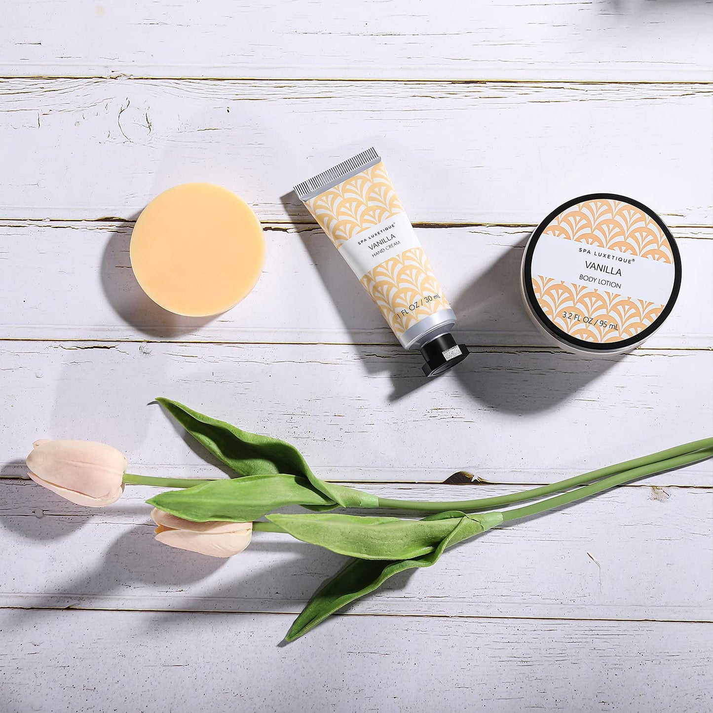 Spa Luxetique Vanilla Bath Gift Set for Women – 6pc Spa Set with Shower Gel, Bubble Bath, Lotion & Hand Cream, Relaxing Christmas Gift