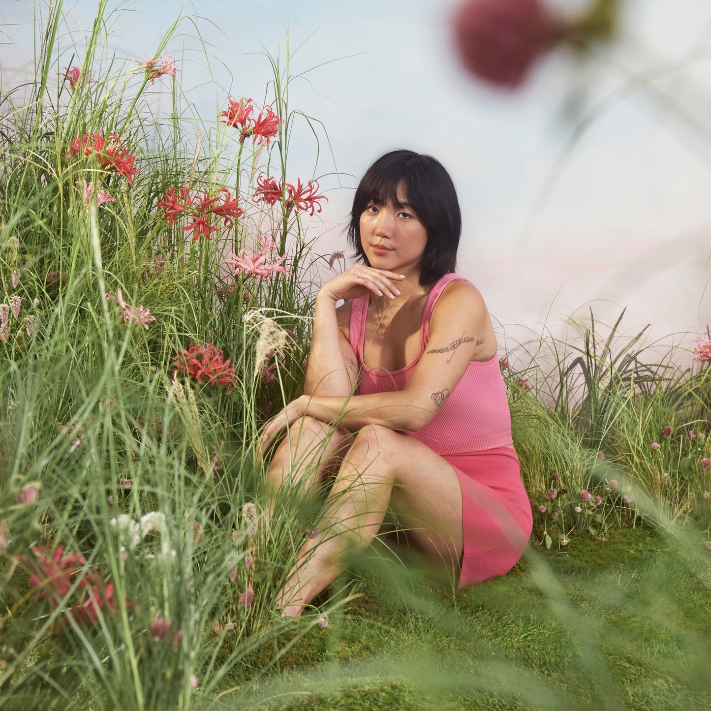 VERB Dry Shampoo for Dark Hair, 5 oz – Absorbs Oil, Refreshes & Extends Styles – Vegan Dry Shampoo Spray, No Parabens or Sulfates