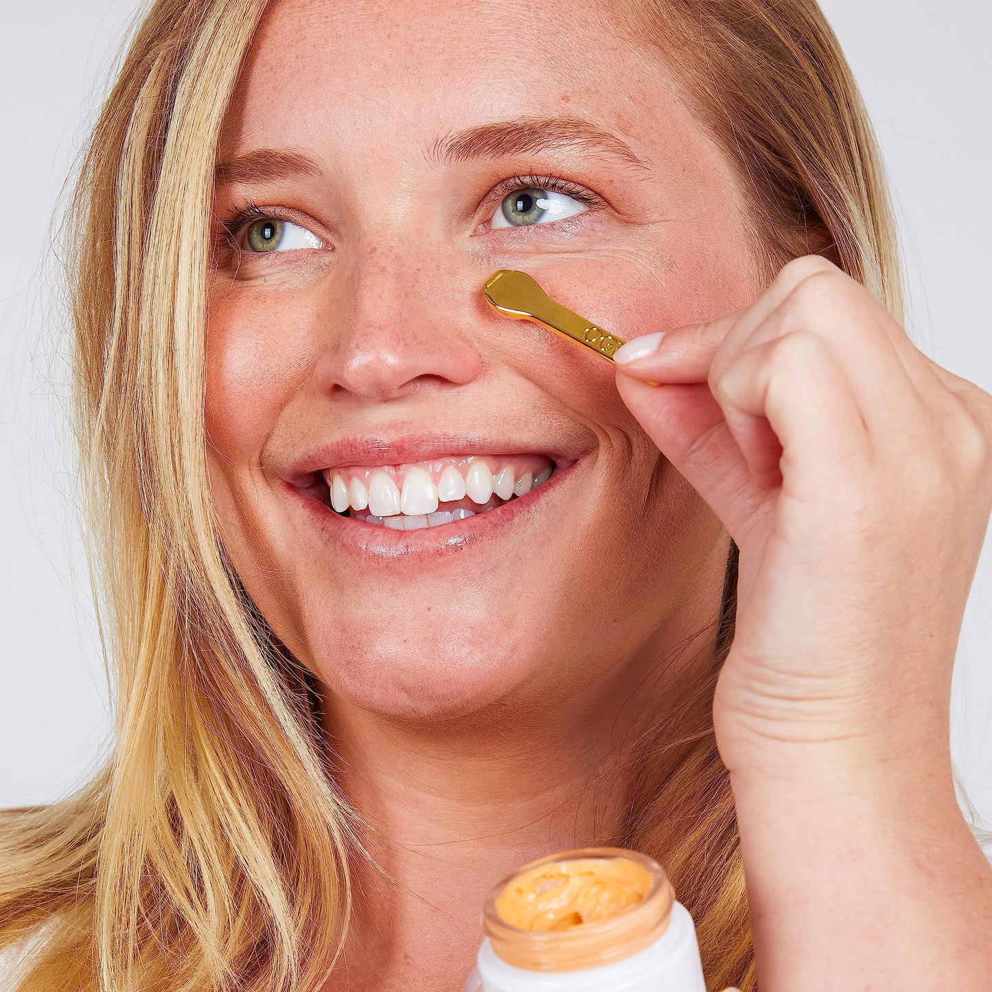 Ogee Botanical Eye Balm – Organic Brightening Eye Cream for Dark Circles & Puffiness with Natural Retinol Alternative & Hyaluronic Acid