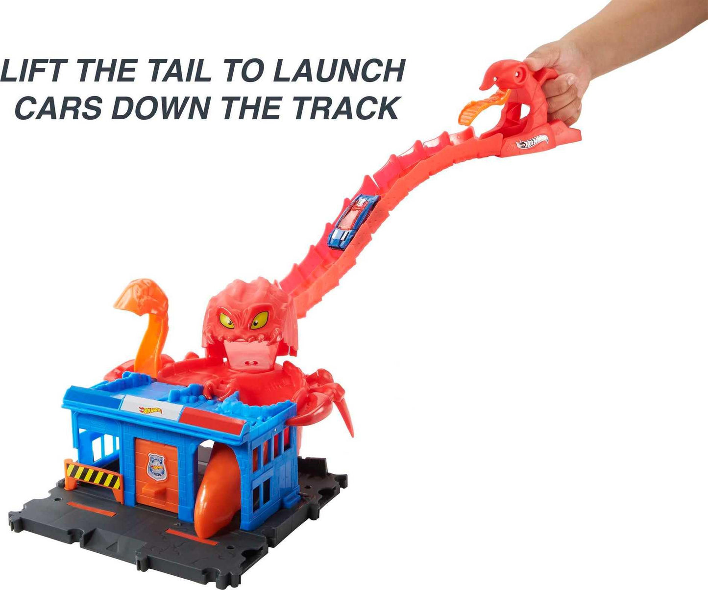 Hot Wheels Toy Car Track Set City Scorpion Flex Attack & 1:64 Scale Police Vehicle, Bendable Tail Extends 2.6 Ft., Connects to Other Sets