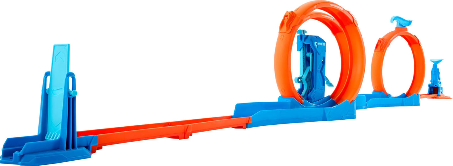 Hot Wheels Toy Car Track Set, Triple Loop Pack & 1:64 Scale Vehicle, Track-Building Components with 3 Loops, Speed Snap Tracks & Adapters