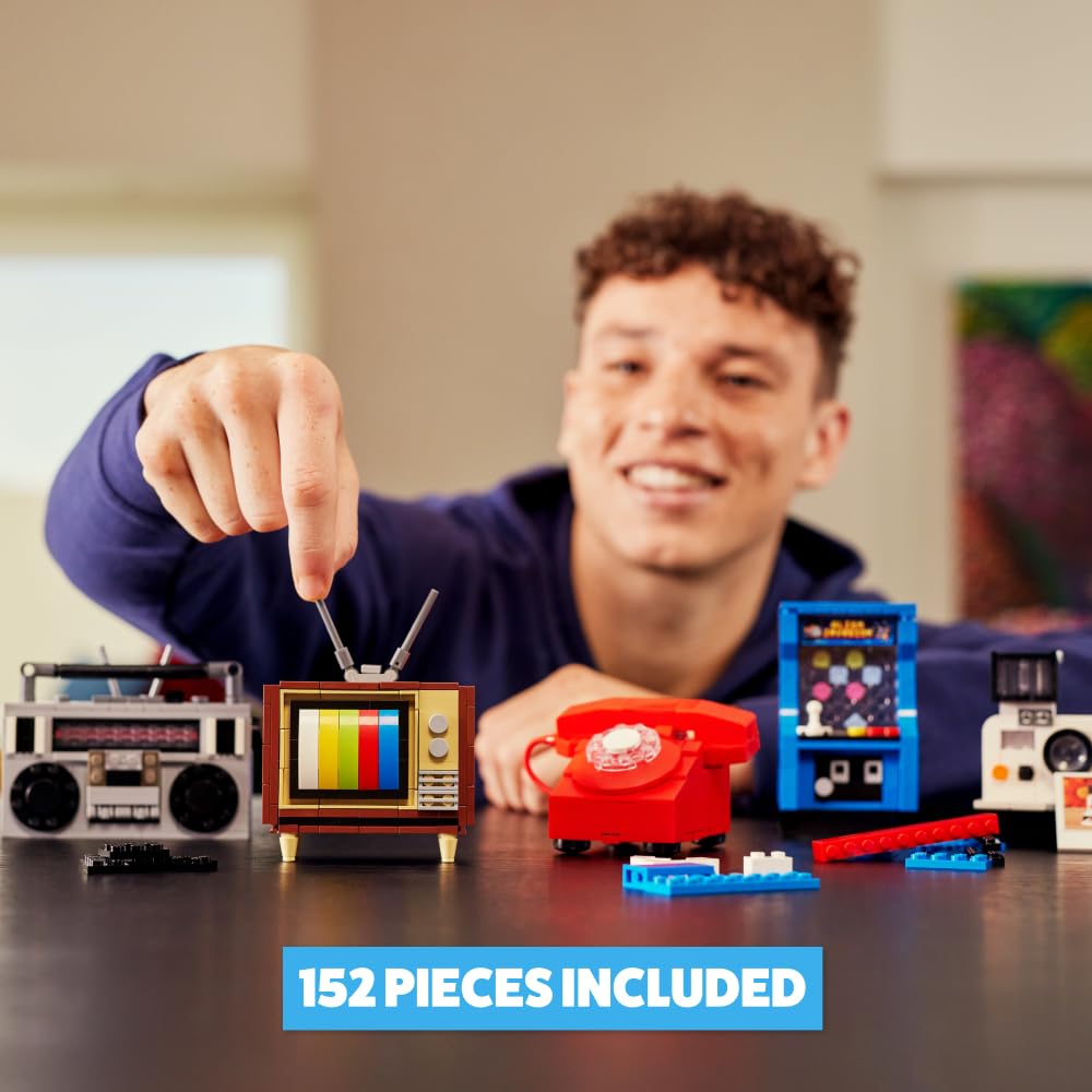 MAX Premium Retro Building Bricks Polaroid by ZURU – Build, Collect & Display Retro Tech for Teens, Adults & Collectors