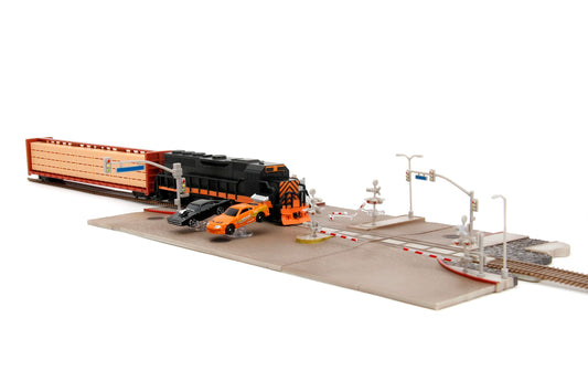 Fast & Furious Final Race Train Nano Scene & 2 1.65" Die-Cast Cars, Toys for Kids and Adults