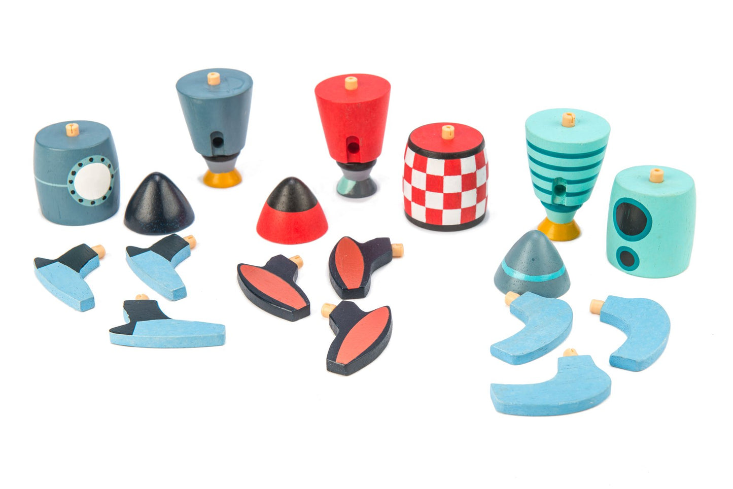 Tender Leaf Toys Rocket Construction 18-Pc Wooden Playset – Build 3 Spaceships, Boost Dexterity, Problem Solving & Imaginative Play, Ages 3+