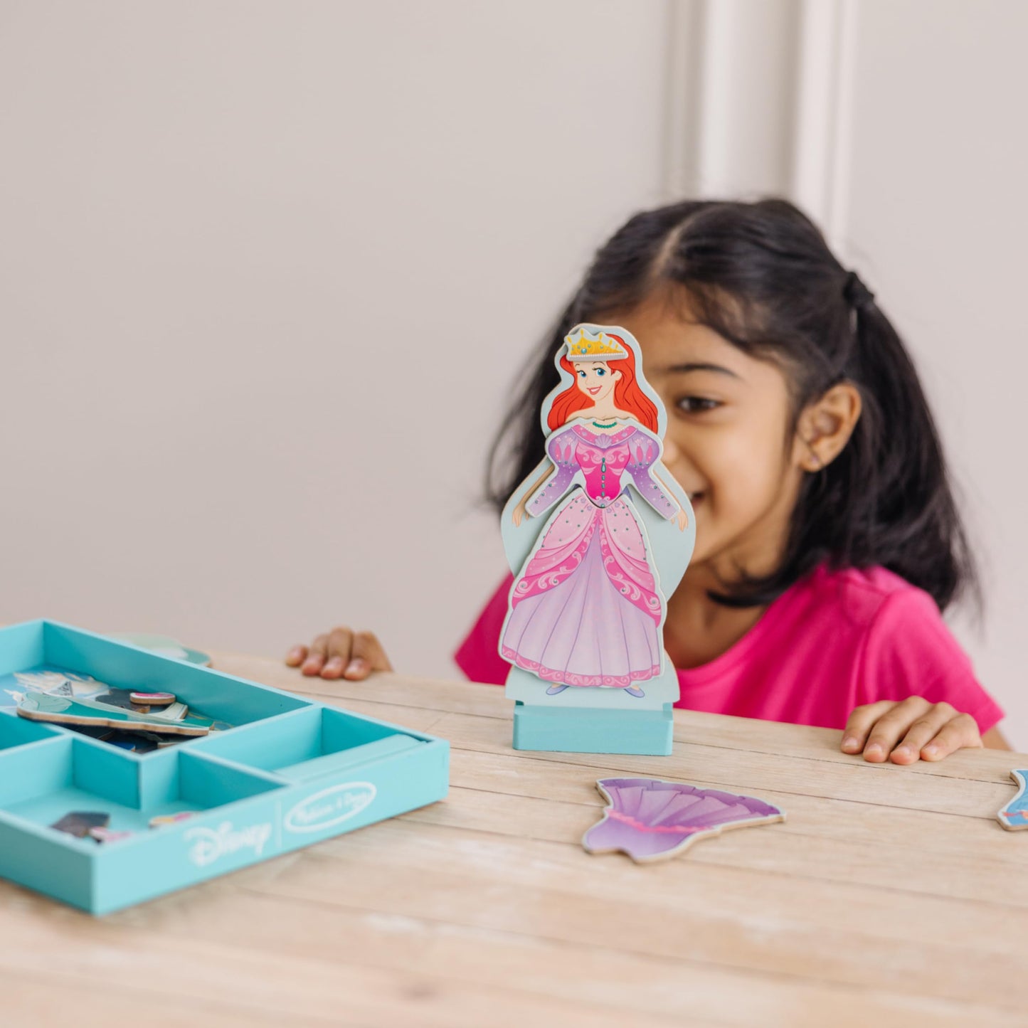 Melissa & Doug Disney Ariel Magnetic Wooden Dress-Up Doll Pretend Play Set (35 Pieces) Magnetic Dolls, Pretend Play & Preschool Toys for Kids Ages 3+