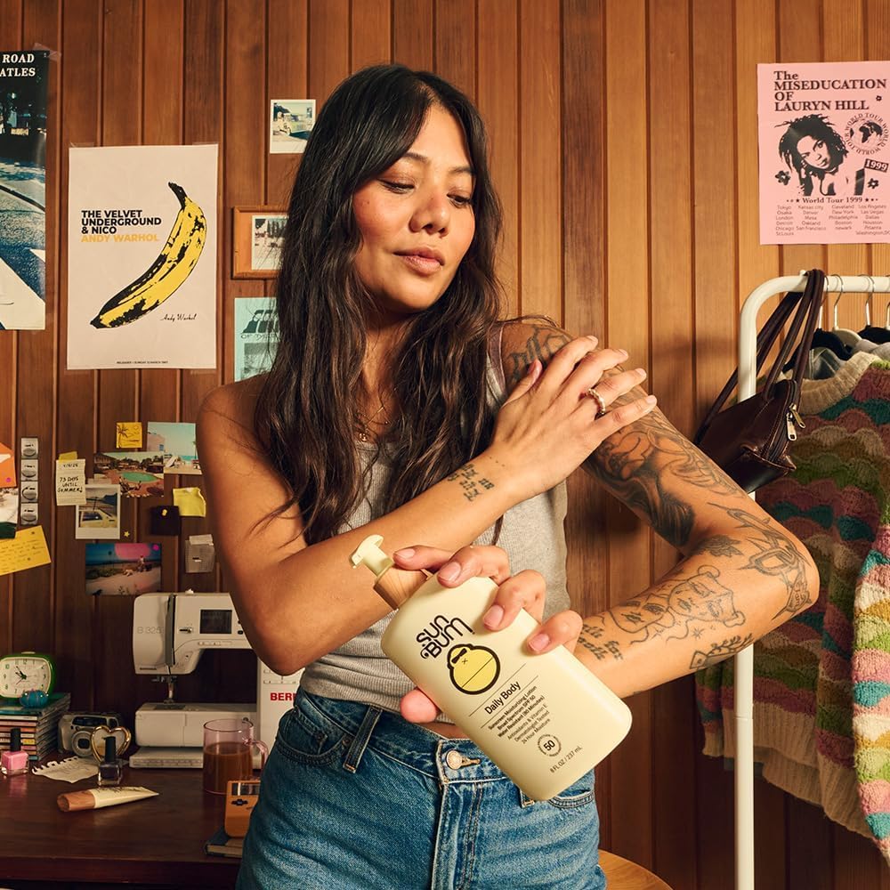 Sun Bum Daily SPF 50 Sunscreen Lotion – Broad Spectrum, Moisturizing, Vitamin E, Vegan, Reef-Friendly, Dermatologist Tested, 8 oz