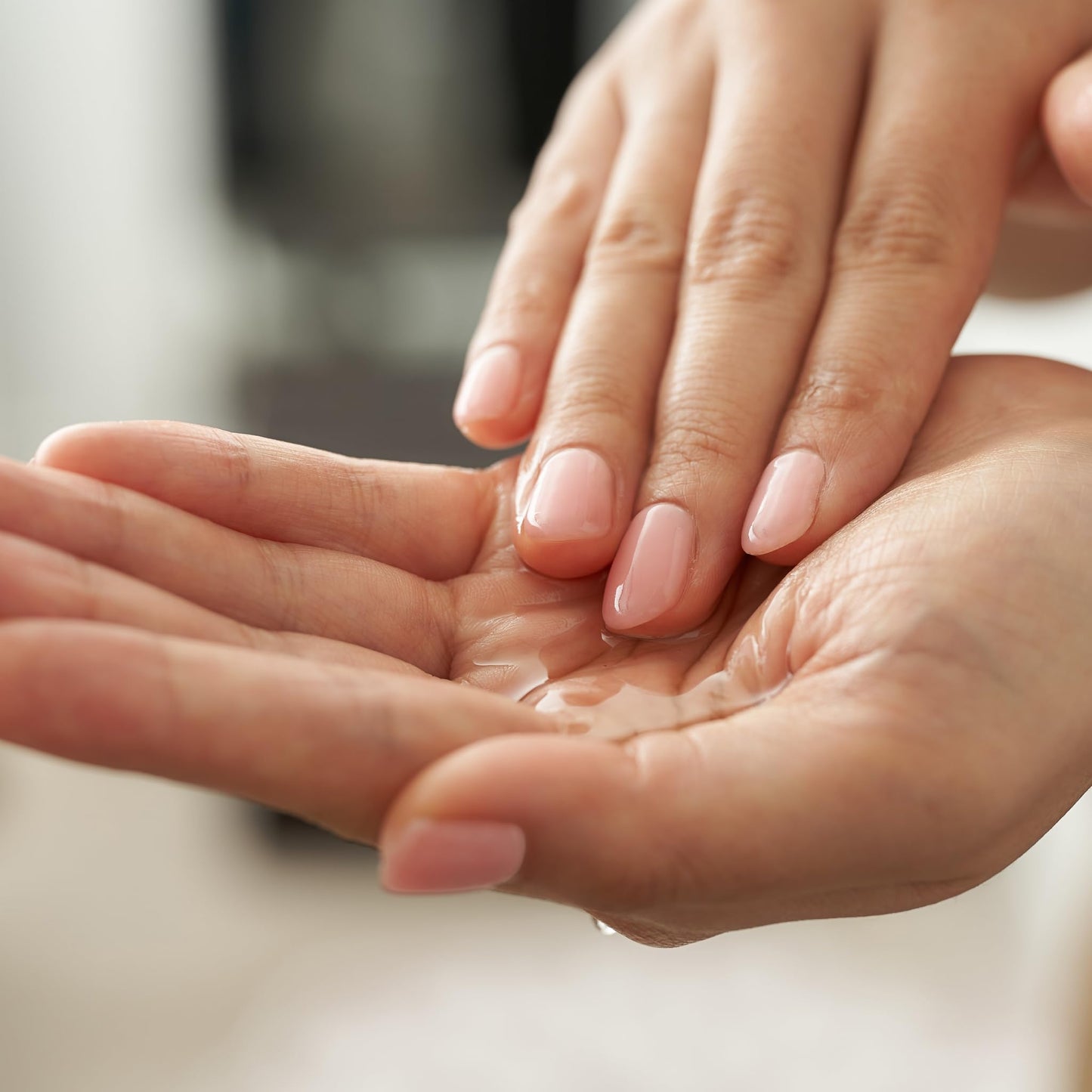 Belli Pregnancy Stretch Mark Belly Oil – 3.8 oz Maternity Skin Care with Vitamin E for Healthy, Hydrated Skin & Scar Protection – OB-GYN & Dermatologist Recommended