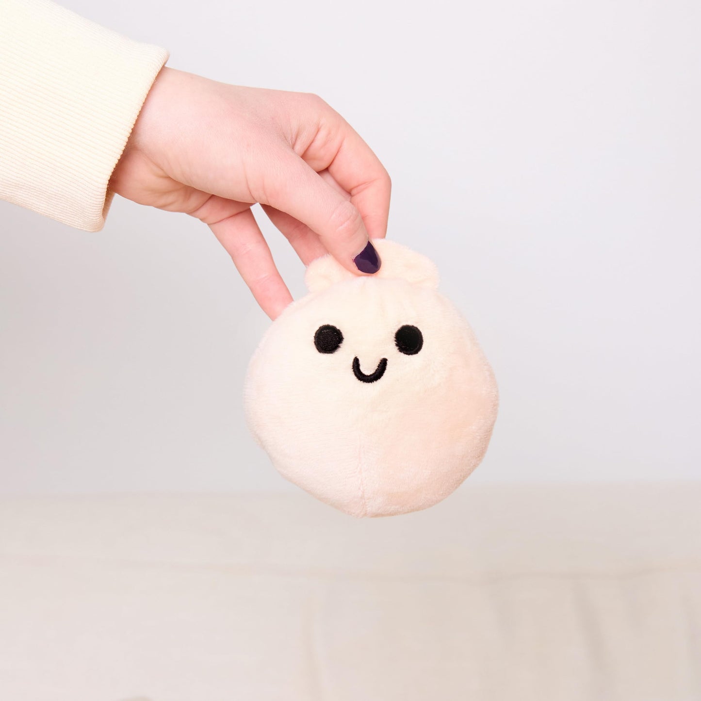 Emotional Support Dumplings – 5 Plushies with Basket, Cute Squishy Toys & Plush Animals, Perfect Gift for Loved Ones of All Ages