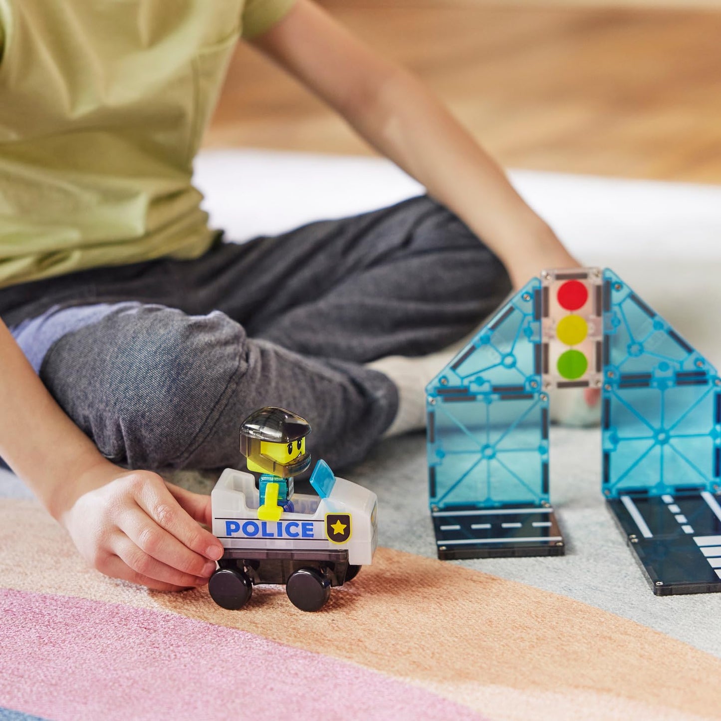 MAGNA-TILES Police Patrol 20-Piece Magnetic Construction Set, The Original Magnetic Building Brand