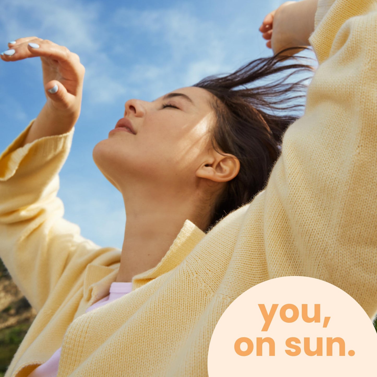 Hawaiian Tropic Protective Tanning Oil Spray Sunscreen SPF 15, 8oz | Tanning Sunscreen, Oxybenzone-Free, 8oz