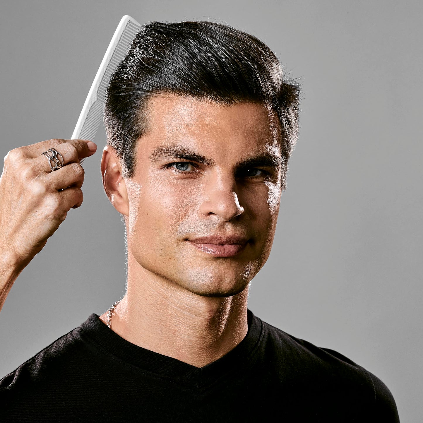 Bumble and bumble. Thickening Full Form Soft Hair Mousse | Heat Protection | Softening + Defining | Straight to Wavy, 5 Ounce