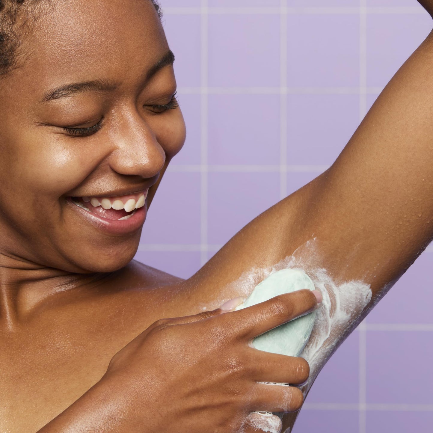 Good Molecules Brightening & Dark Spots Bar - Soap Free Face and Body Bar - Tranexamic, Kojic Acids and Niacinamide to Target Dark Spots - Skin Care