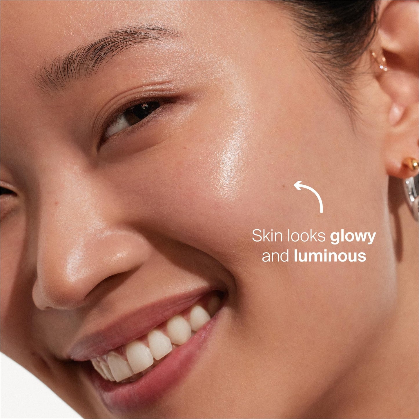 Supergoop! Glowscreen SPF 40 Tinted Sunscreen & Primer, Sunrise Champagne Glow, 1.7 fl oz – Hydrating with Hyaluronic Acid & Vitamin B5