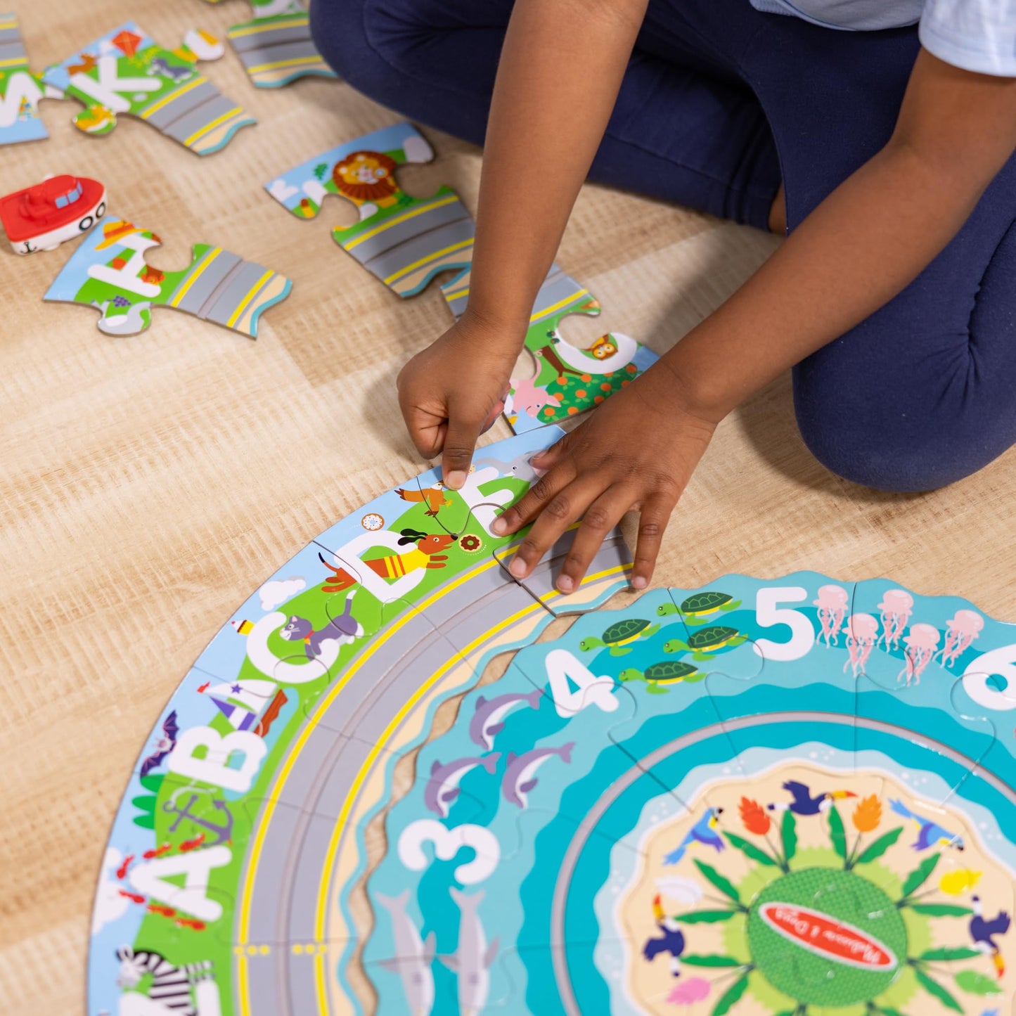 Melissa & Doug Round The Shore Tracks Cardboard Jigsaw Floor Puzzle and Wind-Up Vehicles – 48 Pieces, for Boys and Girls 4+ - FSC-Certified