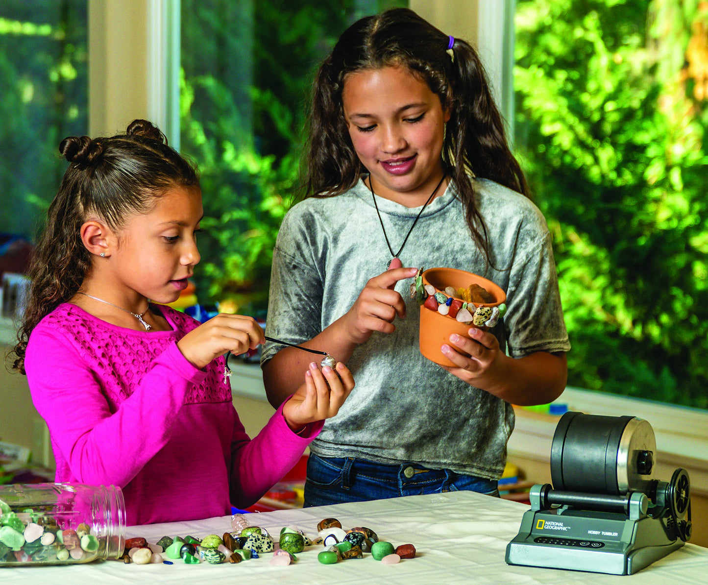 Blue Marble National Geographic Rock Tumbler Kit - Noise-Reduced Polisher with Grit & 2.5 lb Gemstone Mix, STEM Hobby for Kids & Adults