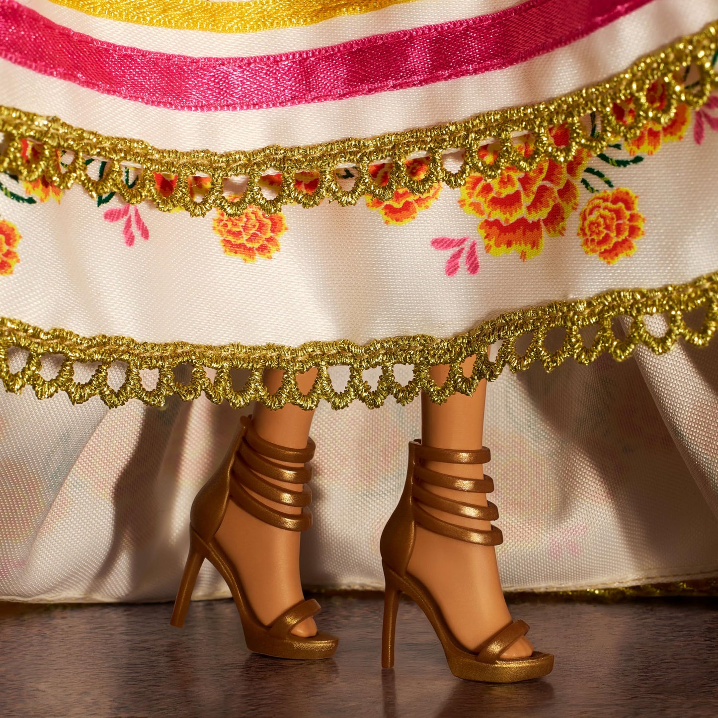 Barbie Signature Doll, Día De Muertos 2025 Collectible in Ruffled Cream Gown Trimmed with Marigolds and Ribbon, Flower Crown and Calavera Face Paint